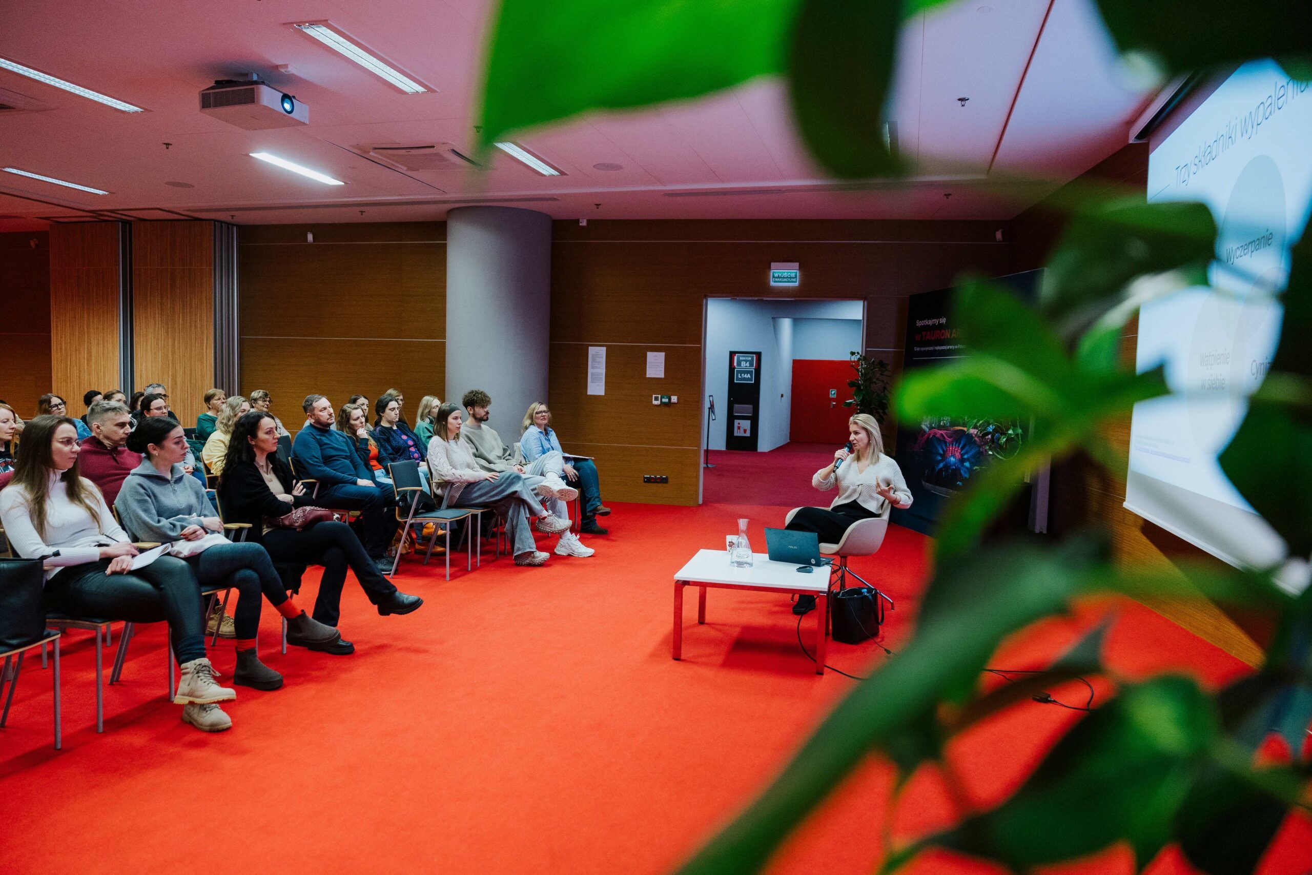 Na czym polega mądra miłość własna?