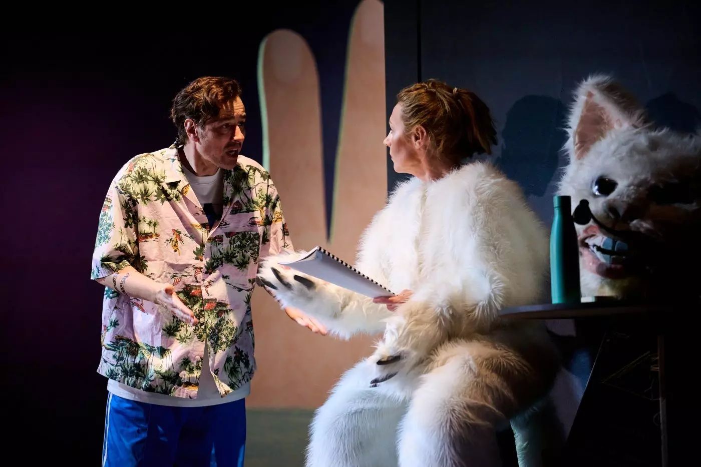 Teatr Miniatura: Charlie zmienia się w kurczaka