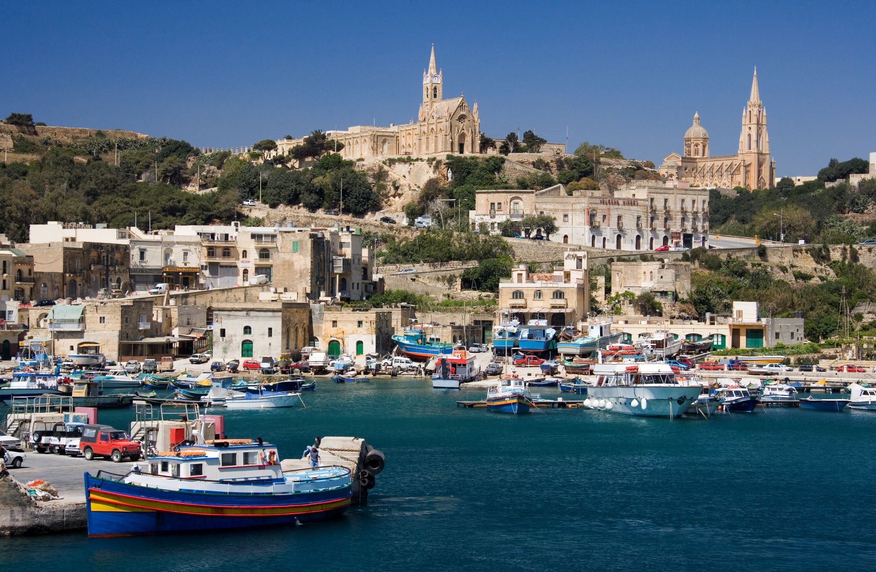 Dlaczego Malta jest idealnym kierunkiem wakacyjnym dla osób z dziećmi?