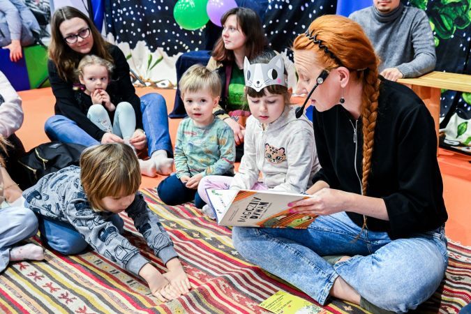 Czytanie na magicznym dywanie
