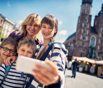 Dlaczego warto odwiedzić Kraków razem z dziećmi? 