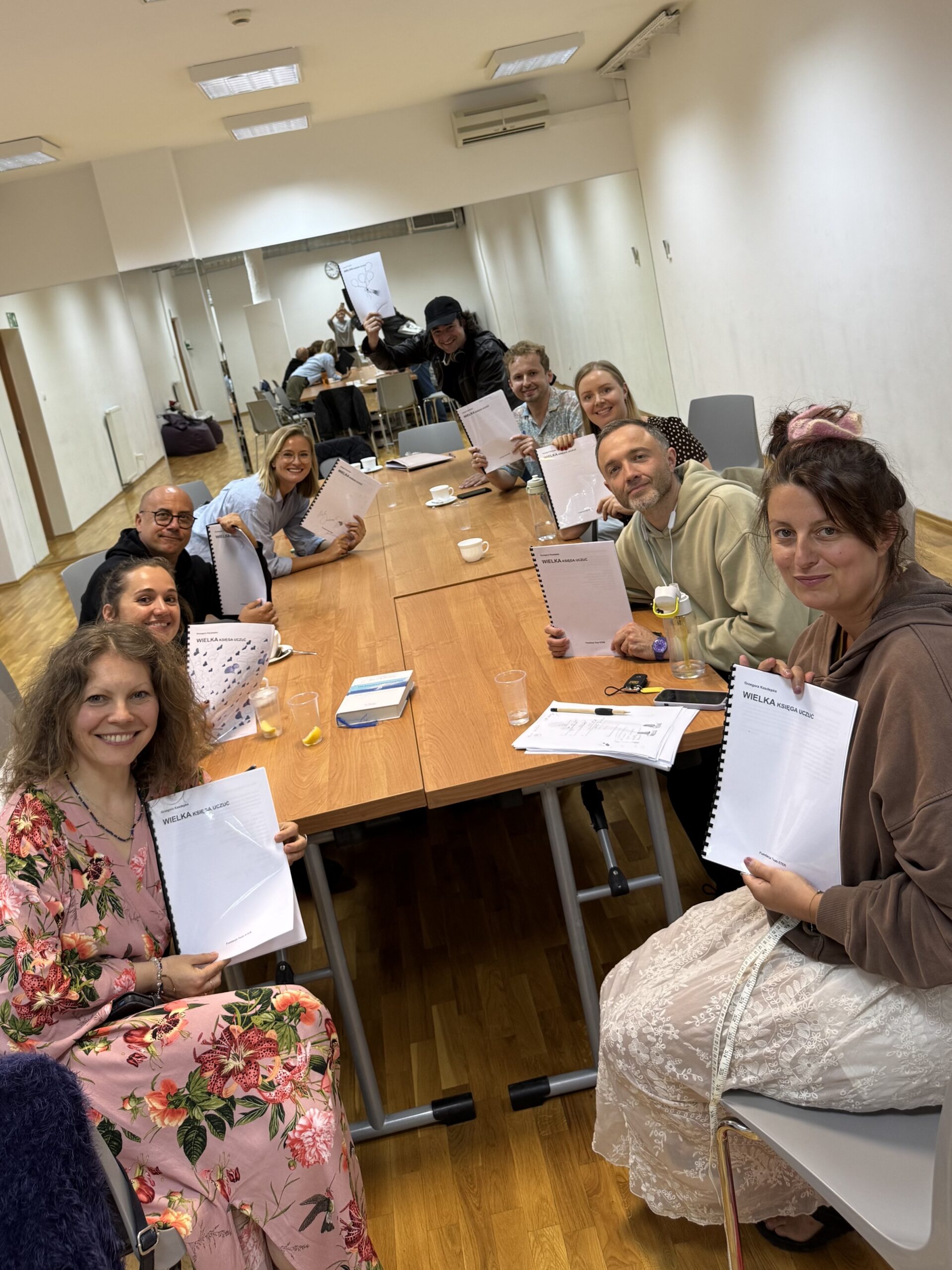 Premiera spektaklu dla dzieci – Wielka Księga Uczuć Teatru Eter