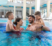 Jak zaplanować rodzinny weekend, aby każdy z członków rodziny świetnie się bawił?