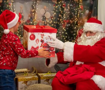 Spotkanie z Mikołajem w Przedszkolu Artystycznym Malowany Konik!