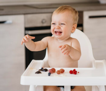 Co podawać dziecku, aby rosło zdrowo i chętnie jadło? Przewodnik po najlepszym jedzeniu dla dzieci