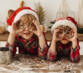 Misja: przerwa świąteczna. 19-dniowy wartościowy przewodnik przetrwania dla rodzin z dziećmi