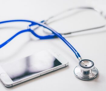 Atopowe zapalenie skóry u dzieci: objawy i leczenie