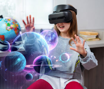 Jak VR pomaga uczniom zrozumieć trudne zagadnienia przyrodnicze?