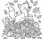 Szczęśliwy lisek bawiący się stertą kolorowych liści, kolorowanka dla dzieci, czarne kontury, białe tło.