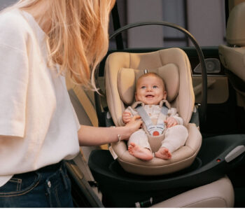 Kategorie fotelików samochodowych: Jak bezpiecznie wybrać fotelik dla Twojego dziecka?