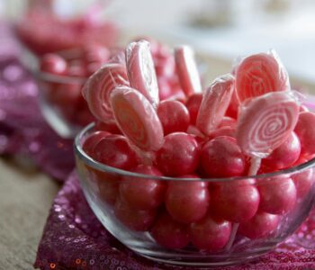 Japońska sztuka słodyczy – czym jest Mochi i dlaczego świat oszalał na punkcie Pocky?