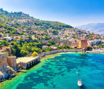 Alanya – co zwiedzić? Najciekawsze atrakcje miasta i okolic